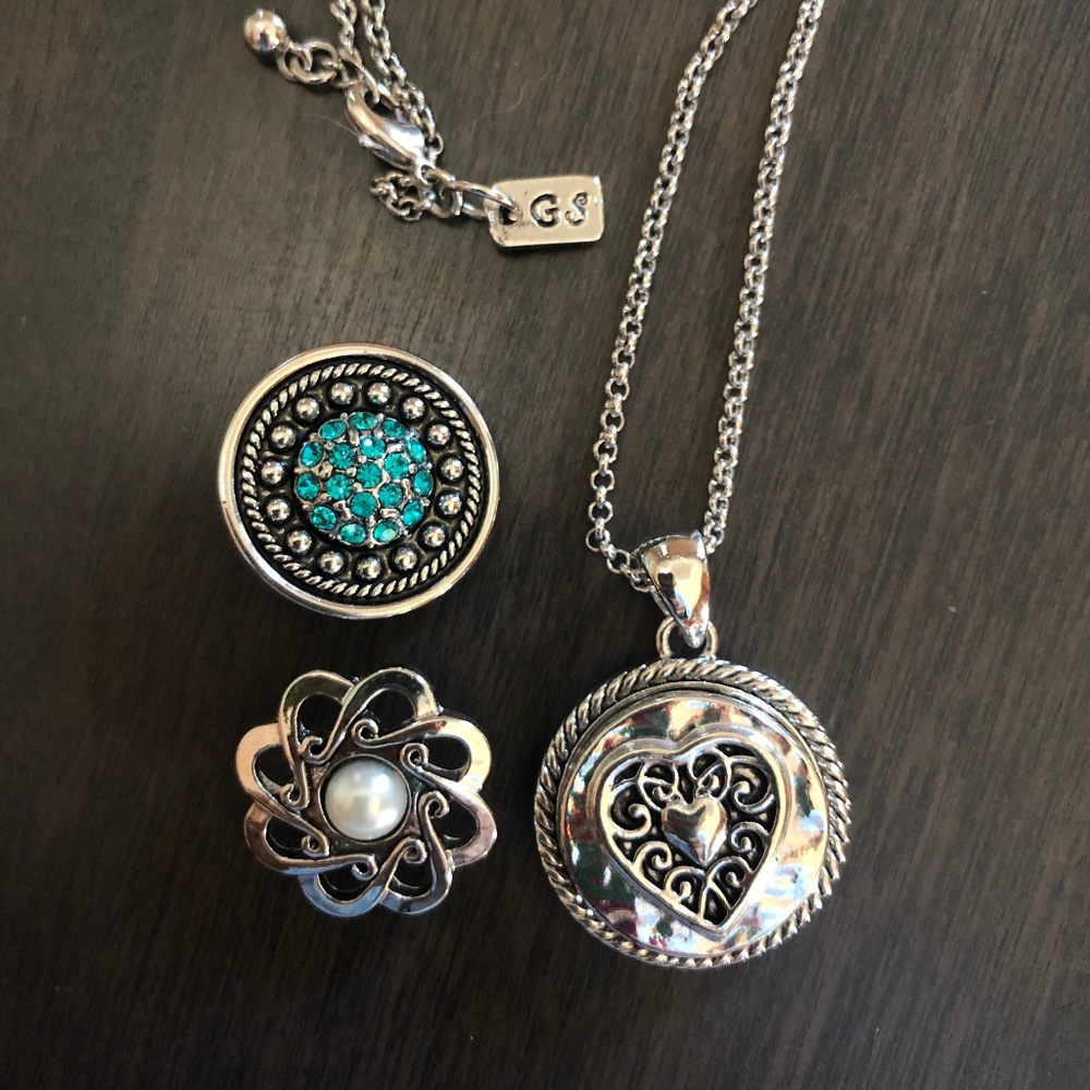 Adorable Gingersnaps necklace